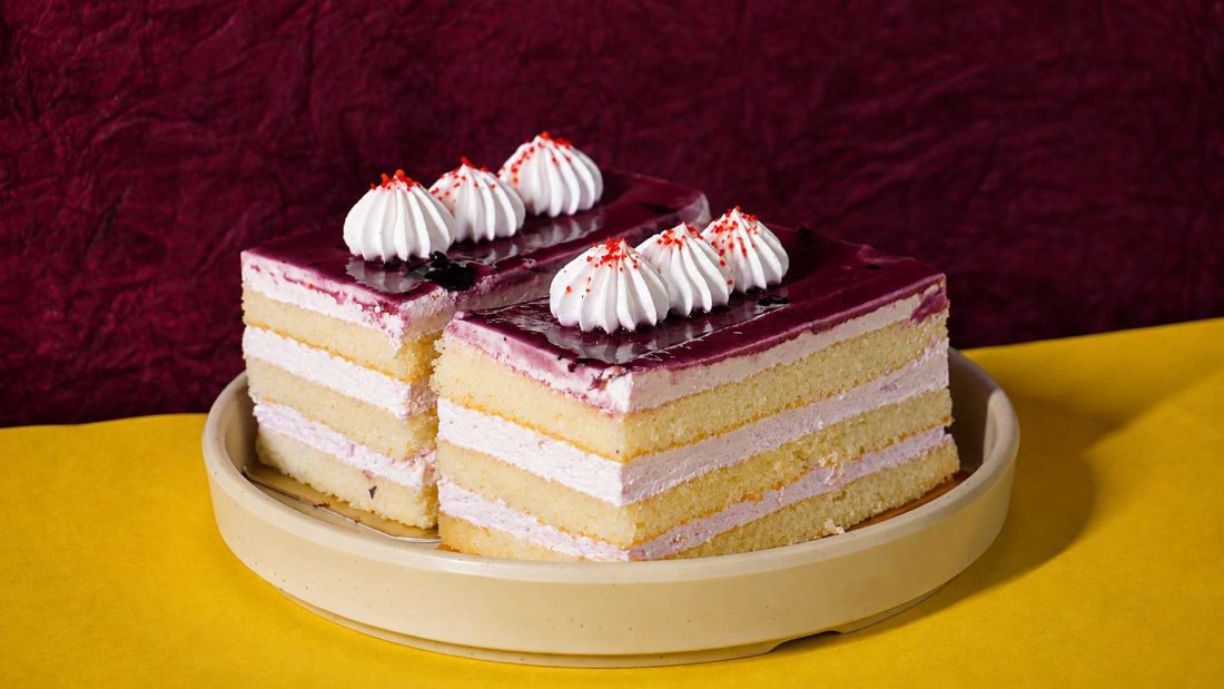 Blueberry pastry